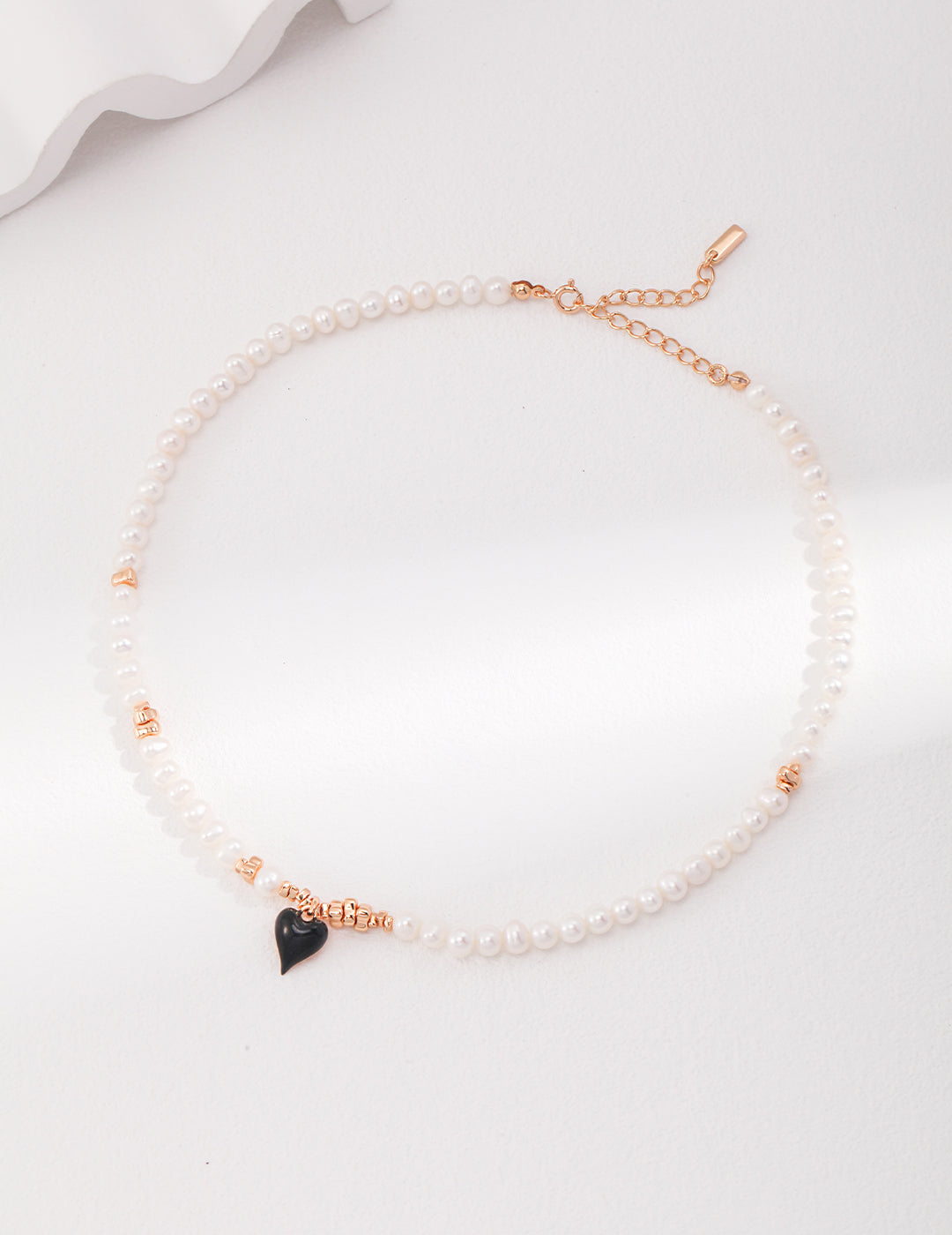 Enchanted Heart Choker