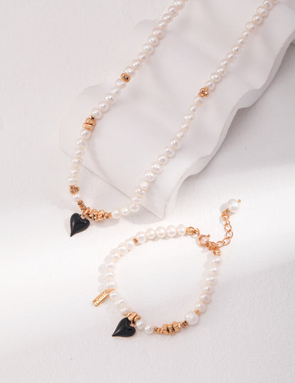 Enchanted Heart Choker