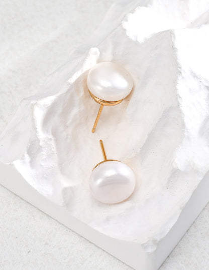 Classic Pearl Studs